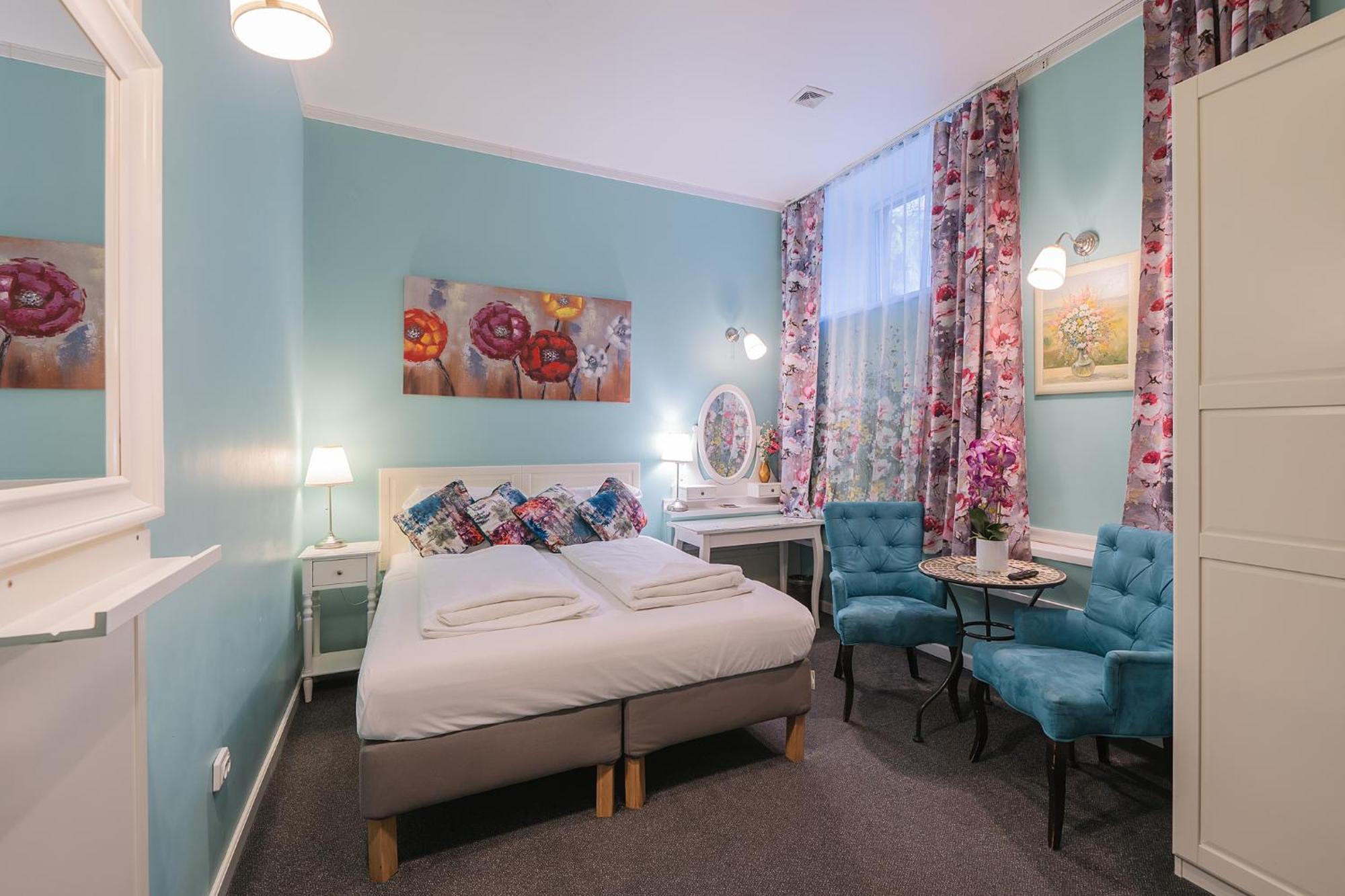 Station Self Check-In Apartments Вильнюс Экстерьер фото
