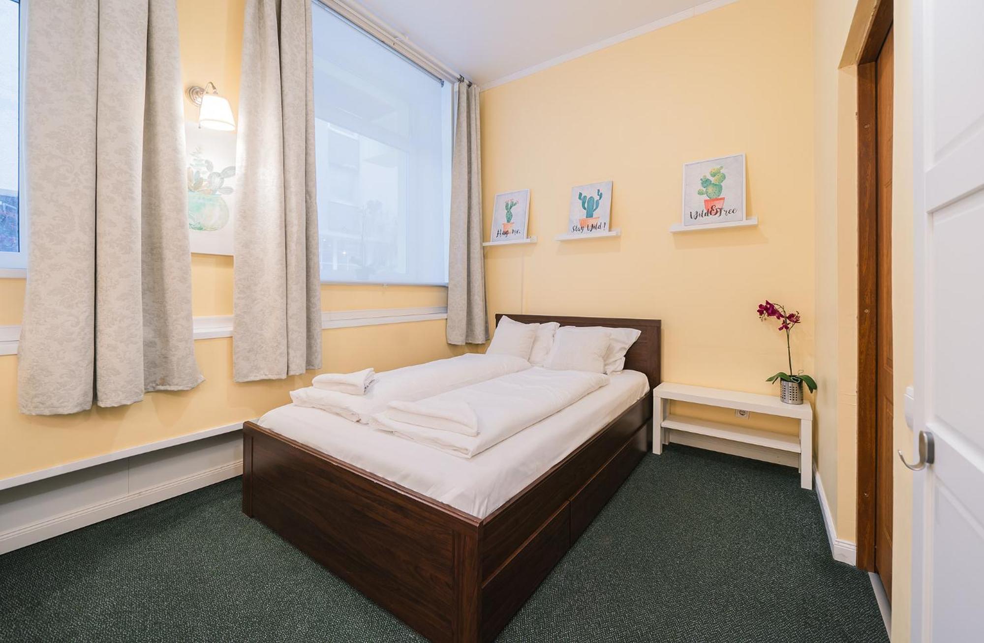 Station Self Check-In Apartments Вильнюс Экстерьер фото
